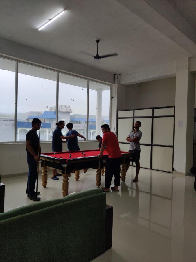 Abuzz Oxfordcaps Imperial Heights Mussoorie Dehradun旅舍 外观 照片